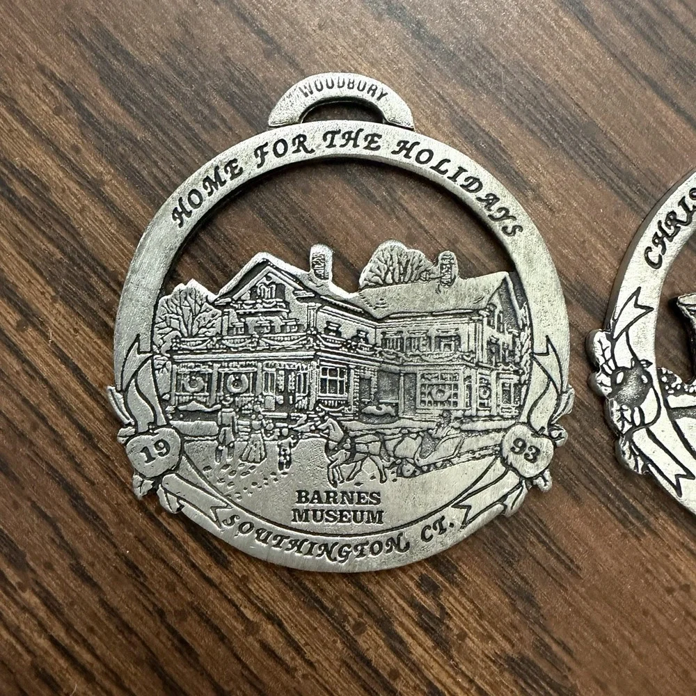 Woodbury Pewter Southington CT Christmas Ornaments 1992 1993 Barnes Museum Set 2